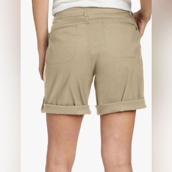 Eddie Bauer Ladies' Cargo Shorts in Brown/Tan Size 6 - Picture 2 of 3